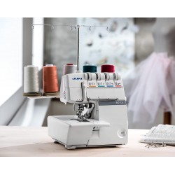 Masina de cusut, surfilat si cusatura de acoperire (uberdeck) casnica Juki MO-735/CE5